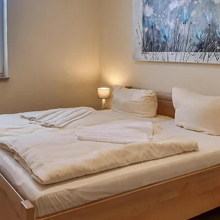 Beautiful In With Kitchen *